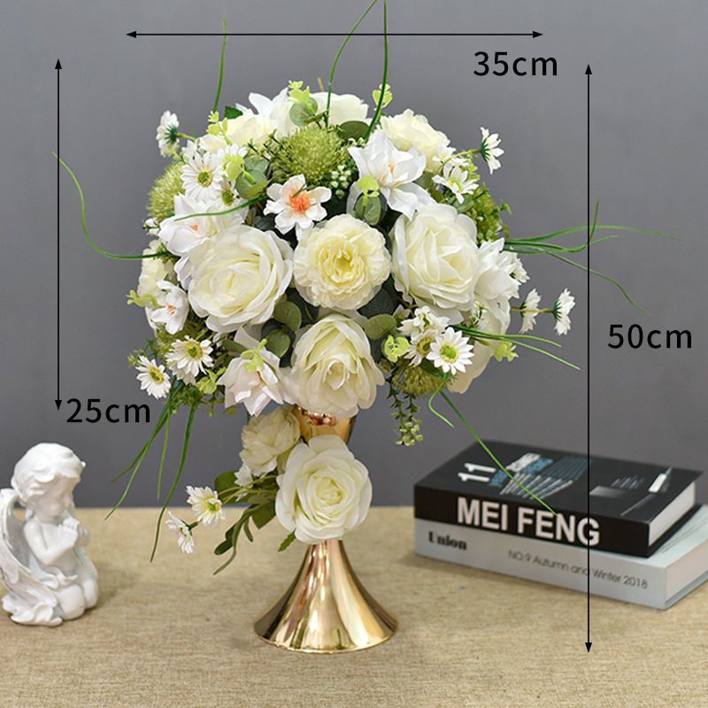 흰 나팔 황금 꽃 그릇