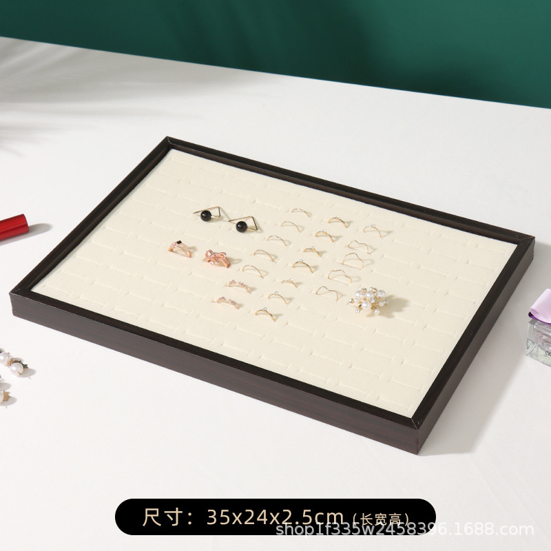 검은 배 나무 100-위치 판