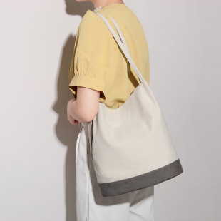 2023 new simple retro canvas bag artistic personality bucket bag women's shoulder Women's canvas bag wholesale plus