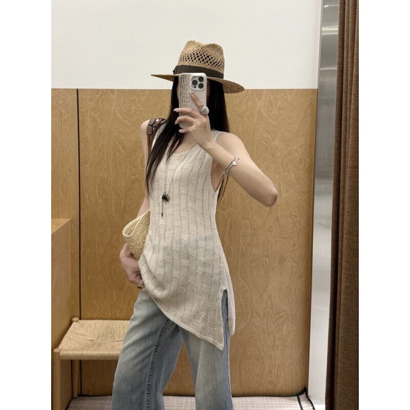 Summer Korean-Style Old Money Style Floral Round-Neck Side-Slit Slim-Fit Slimming Knit Tank Top Fashionable Casual Chic Top Summer Korean-Style Old Money Style Floral Round-Neck Side-Slit Slim-Fit Slimming Knit Tank Top Fashionable Casual Chic Top