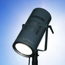 ������SERIC�ձ�����MP160-ND8��Դϵͳ