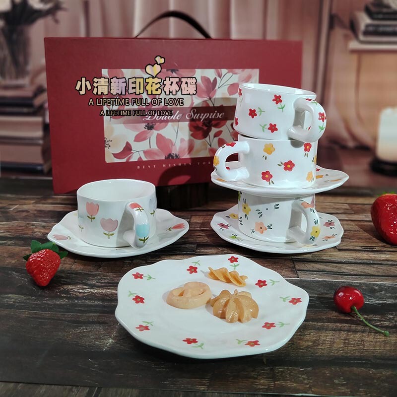 Ins-Style Hand-Painted Fresh Floral Ceramic Cup and Saucer Set for Home Use, Breakfast Cup, Afternoon Tea Snack Plate, Gift Set Ins-Style Hand-Painted Fresh Floral Ceramic Cup and Saucer Set for Home Use, Breakfast Cup, Afternoon Tea Snack Plate, Gift Set