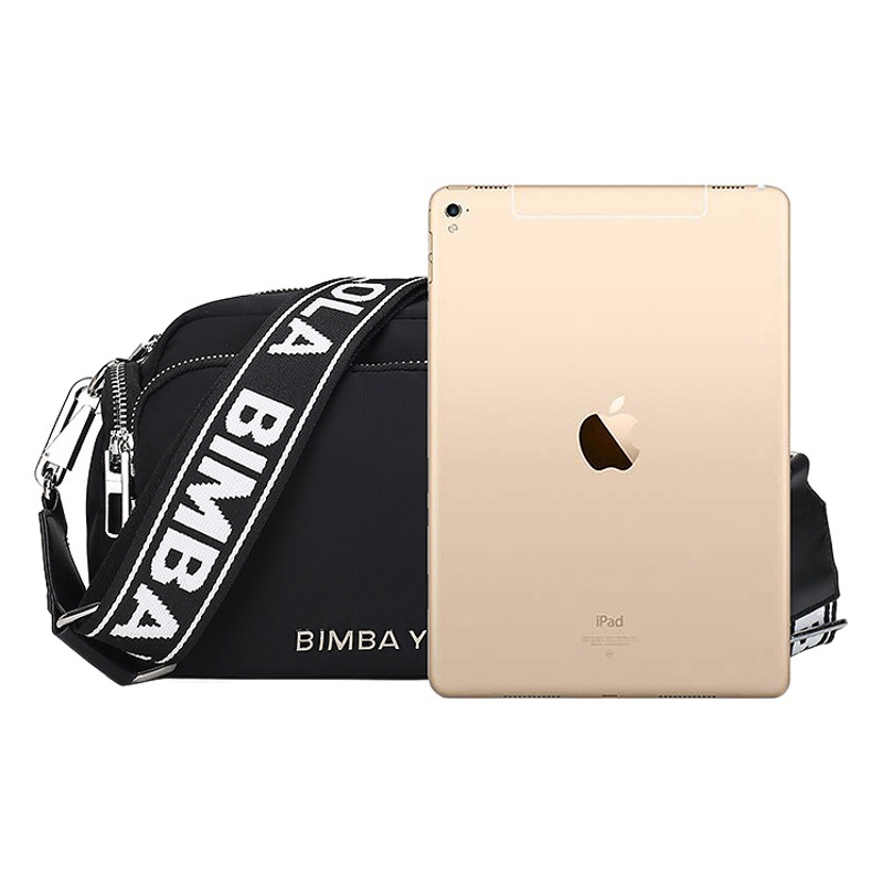 Bolso bandolera desmontable con letras españolas BIMBA Y LOLA Bimba y Lola