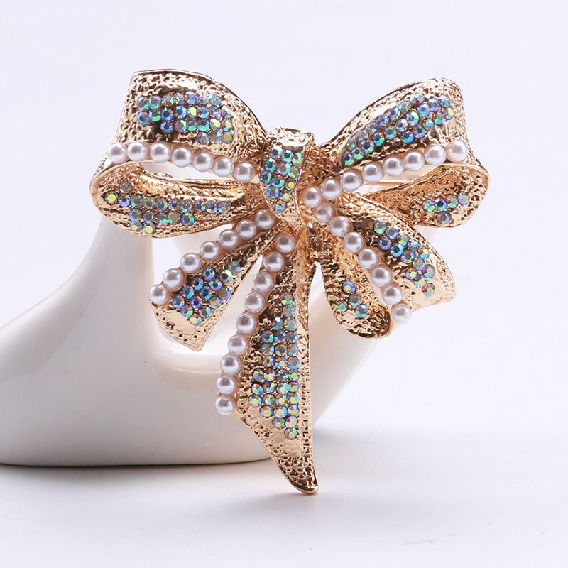 Sweet Bow Knot Alloy Women's Brooches display picture 3