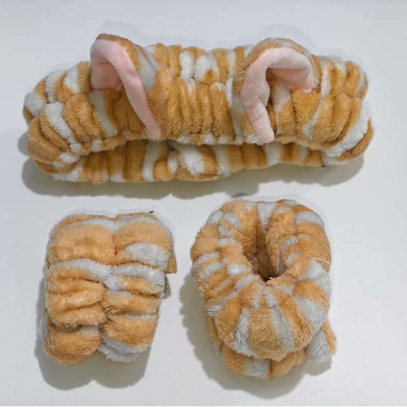 かわいいぬいぐるみ猫耳ヘッドバンド卸売女性の秋と冬超かわいい立体洗顔メイク防湿袖ストライプリストバンド|undefined