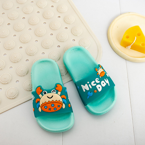 One piece of drop-shipping children's slippers for summer new beach cartoon cute male and female internet celebrities wear PVC plastic shoes inside and outside