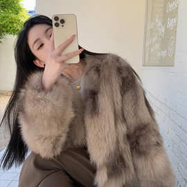 维多利亚冬季新款整皮进口环保狐狸毛皮外套时尚高级毛毛女