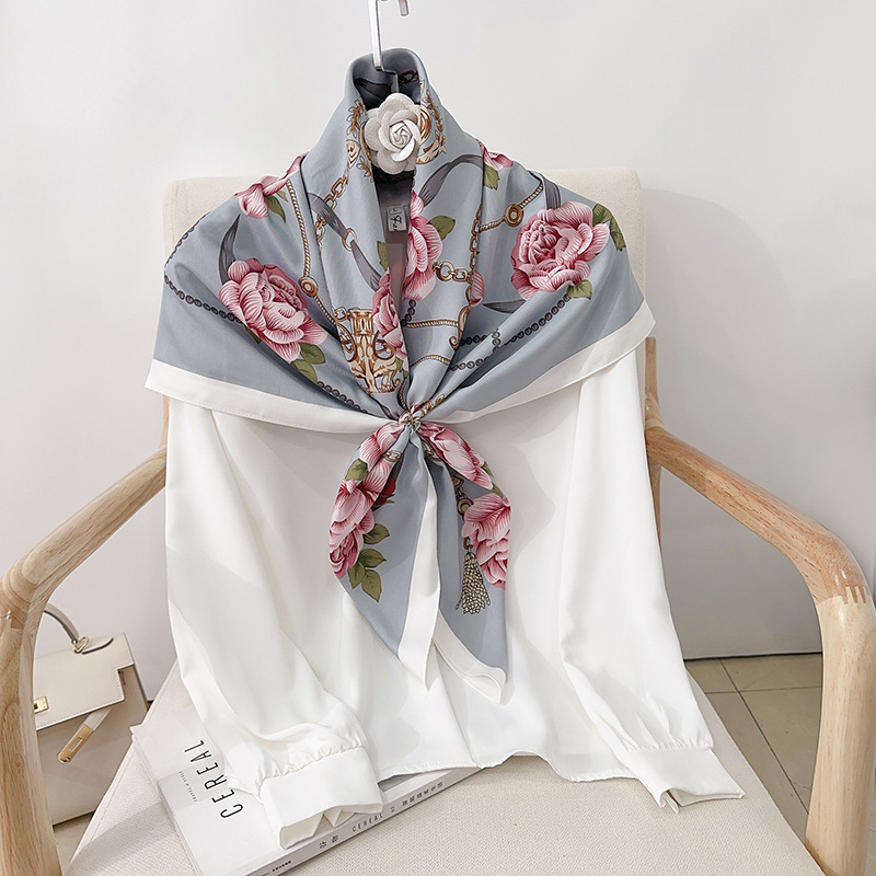 Moda coreana impresa bufandas de seda 90 toallas diagonales de alta calidad cadena floral pañuelo solar bufandas