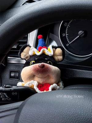 Seat belt shoulder pad Cute Funny Bee Dog Plush - bee-dog-huaibing-decoration-1-piece
