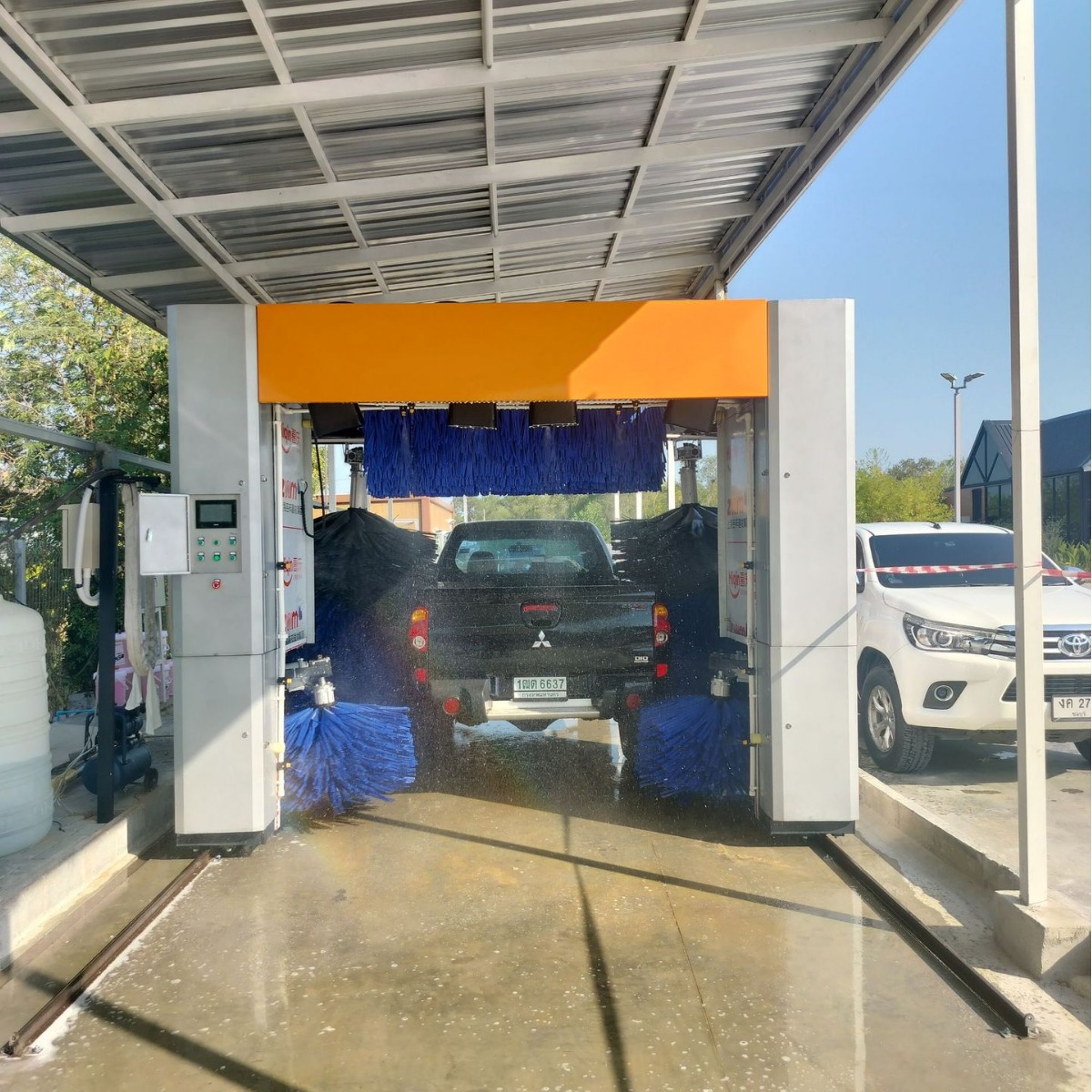 Dingyuan máquina automática de lavado de coches de computadora inteligente comercial desatendida máquina todo en uno sala de lavado de coches grande lavado de gasolineras