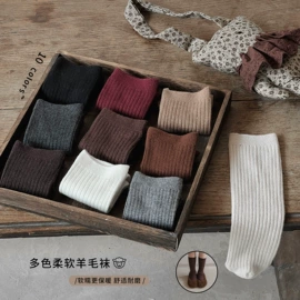 童套装;童裤;儿童袜