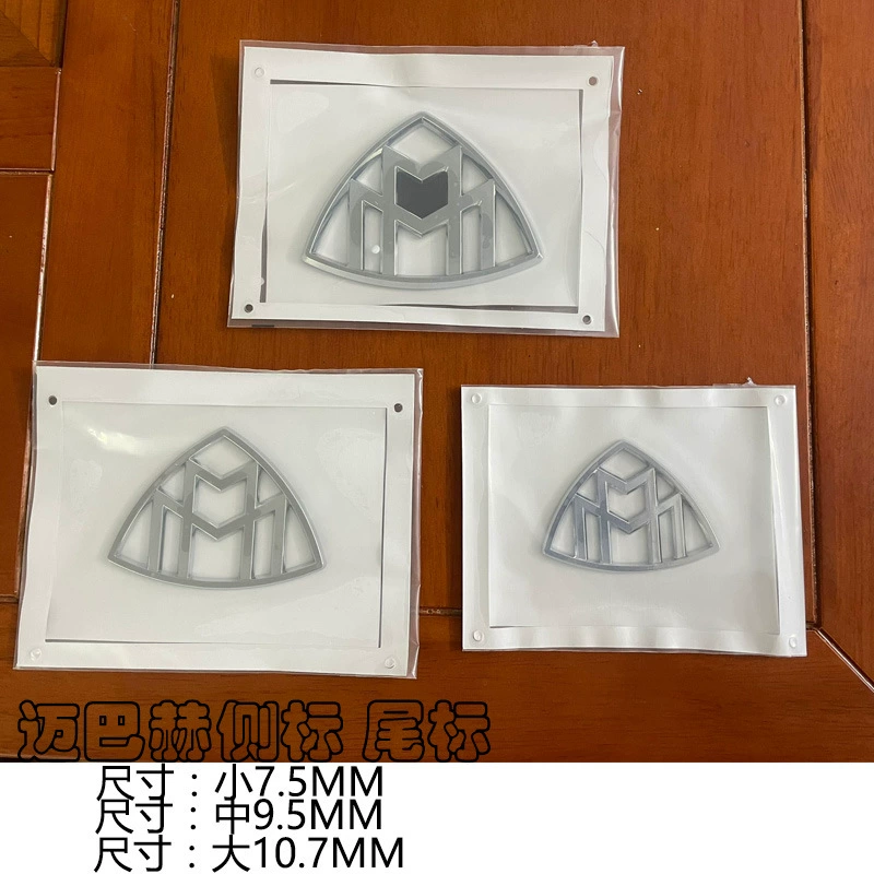 Подходит для модификации Maybach S-класса с логотипом Maybach после стандартной боковой отметки S400 после хвостовой метки SMART