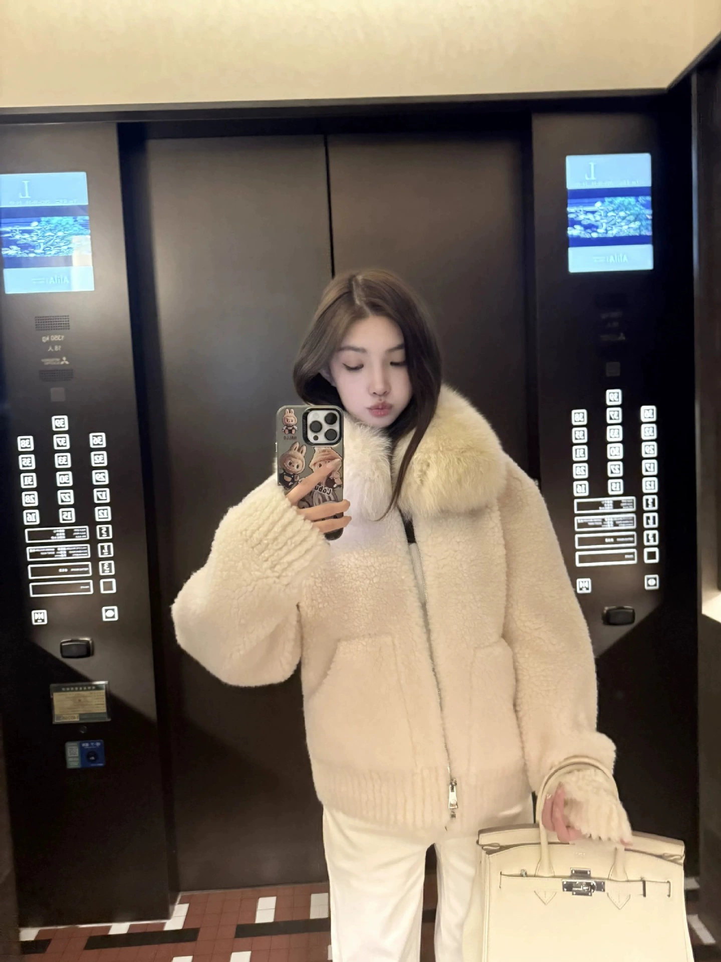 [Hokkaido Love Song] 100% Wool Real Fox Fur Collar Fur One-piece Coat Fur Jacket Women's Lamb Wool