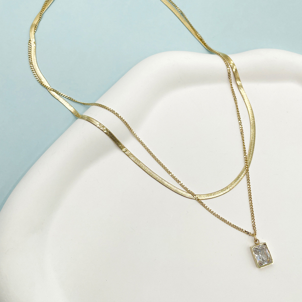 Fashion Square Stainless Steel Titanium Steel Inlay Zircon Layered Necklaces 1 Piece