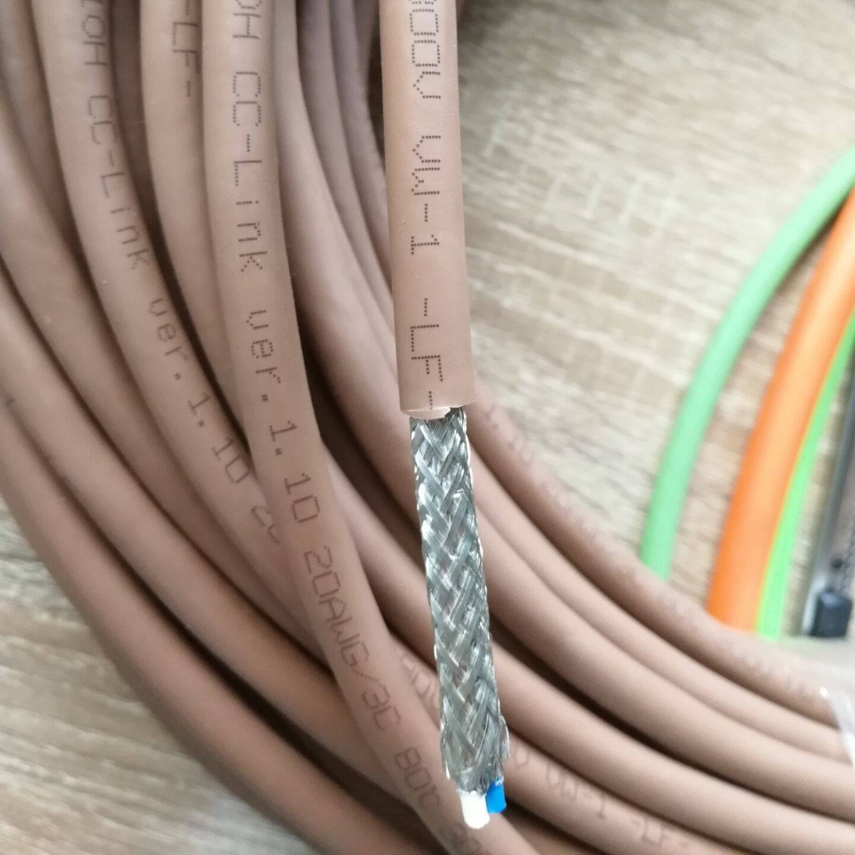 柔性cclink电缆 CCNC-SB110H 三菱CC-LINK电缆线 FANC-110SBH