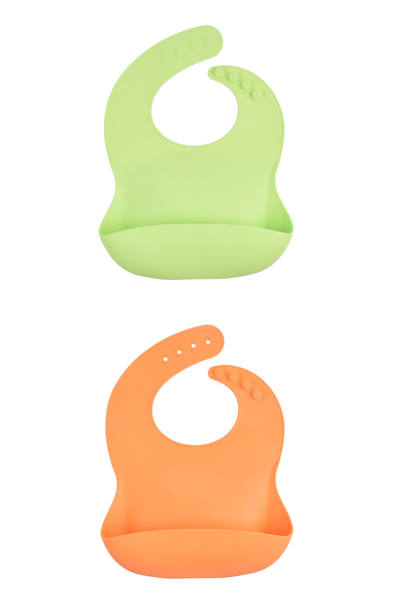 Silicone mouth water pocket