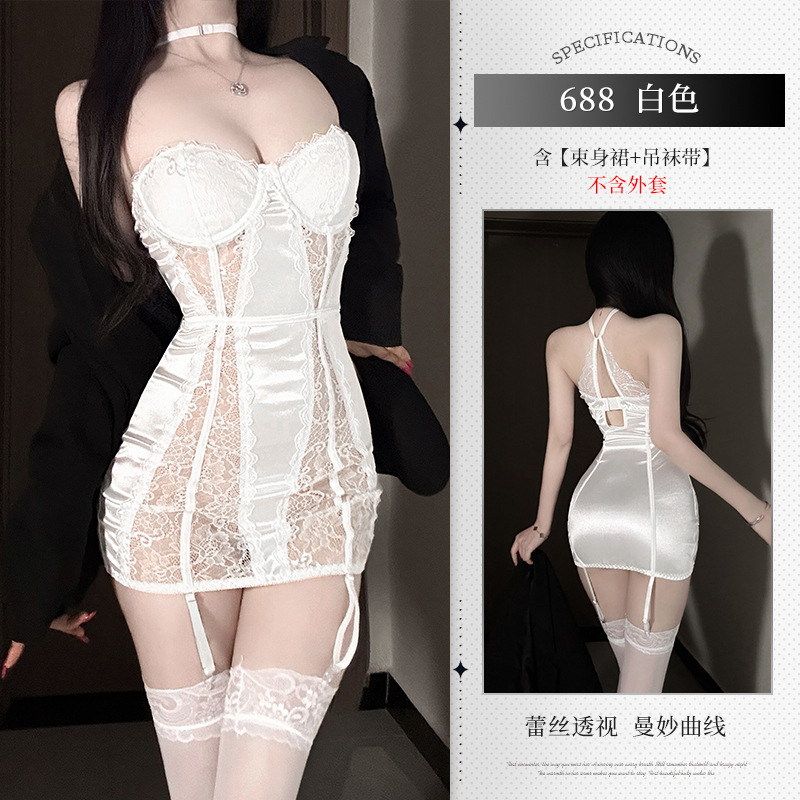 White (vest+garters*4)
