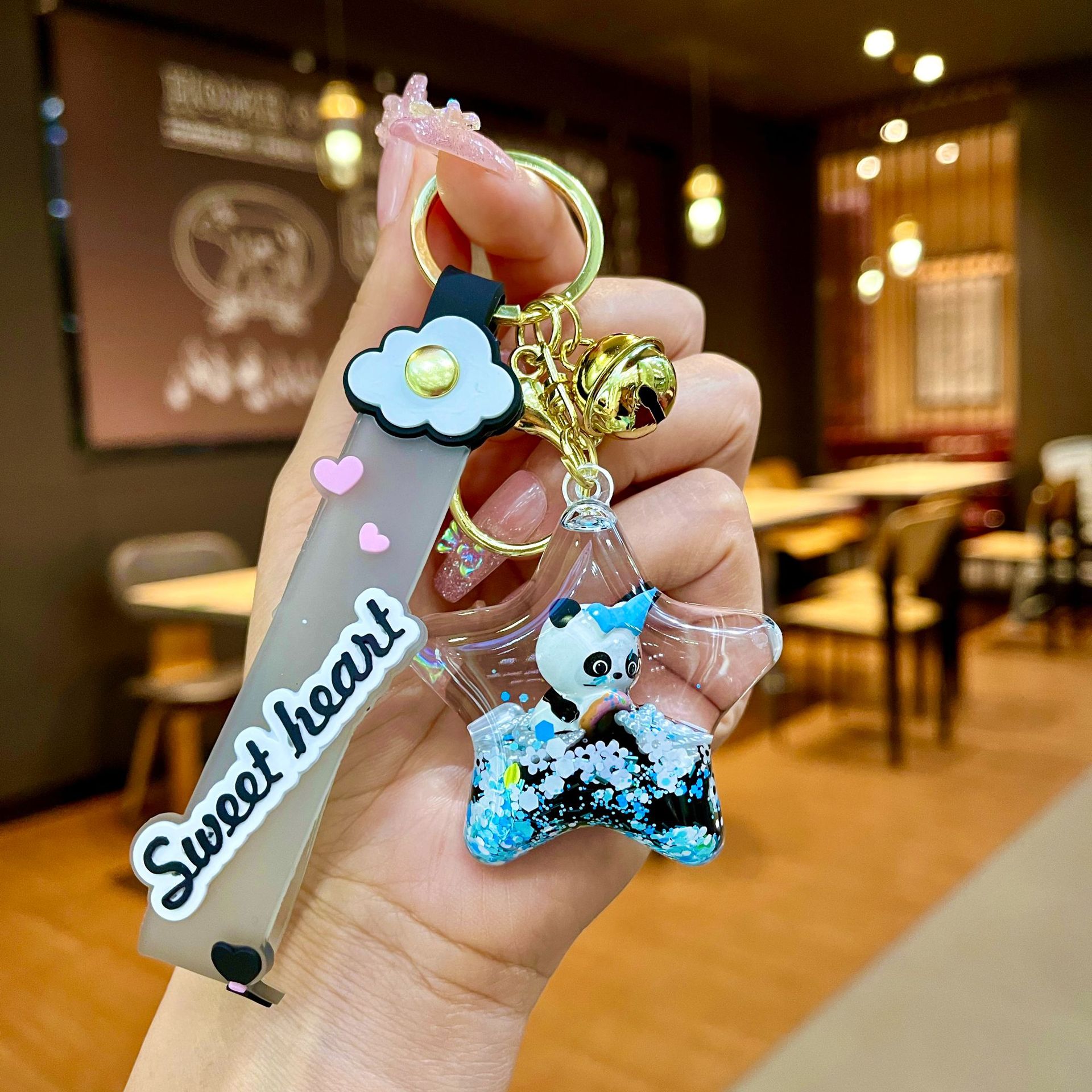 Nuevo llavero de dados luminosos con aceite, cuentas de burbujas, dados, colgantes de botella de arena de cristal, colgantes de bolsas al por mayor