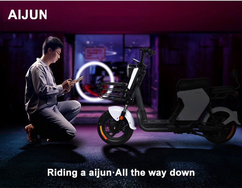 Small Electric Vehicle for Students, Convenient, Quick Charge