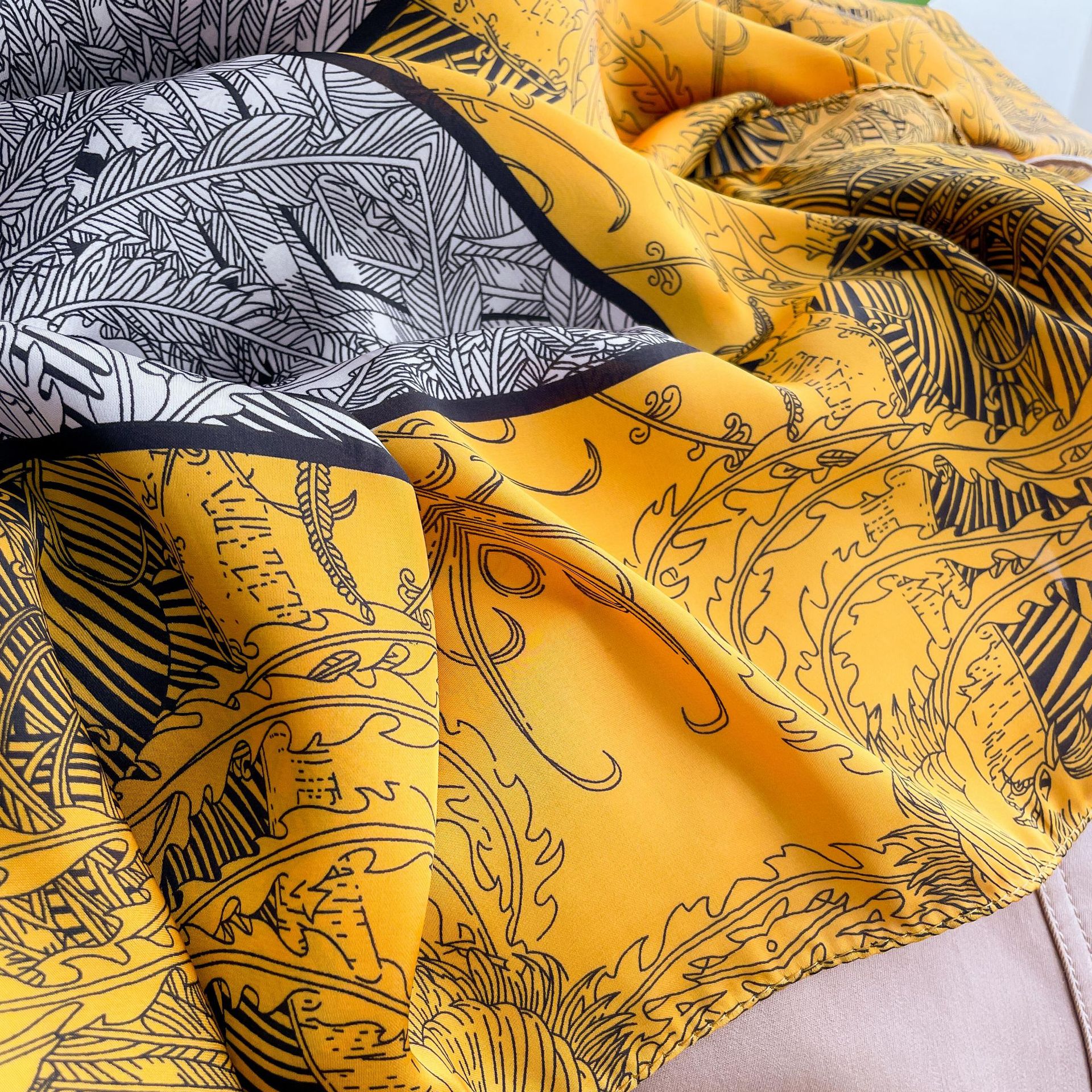 Ny solkräm Högkvalitativ imitation silke S Koreansk upplaga för kvinnor S Utskriftspresent siden etnisk stil Sjal Beach_voghion.com