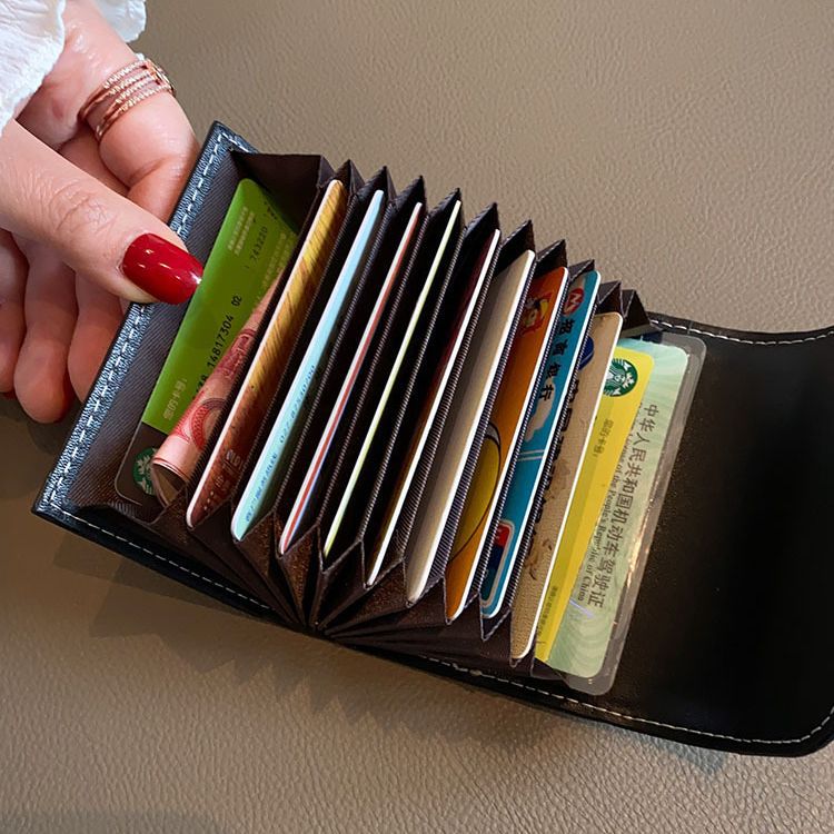 2023 nuevo titular de la tarjeta multi-tarjeta de la mujer pequeña ins estilo ultrafino exquisito lienzo de gama alta Internet celebridad titular de la tarjeta de moda