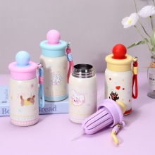 ���ֵ���ر�Ů��С���⎧�W��ˮ���¿�P����ܱ��ӿɐ�С��ƿ