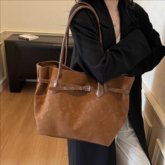 2025秋冬新款磨砂复古大容量托特包包女潮流手提单肩包外出腋下包