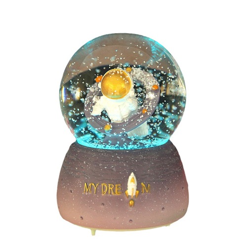 Space Person Astronaut Crystal Ball Music Box Figurine Gift for Boys Birthday Gift Manufacturer New