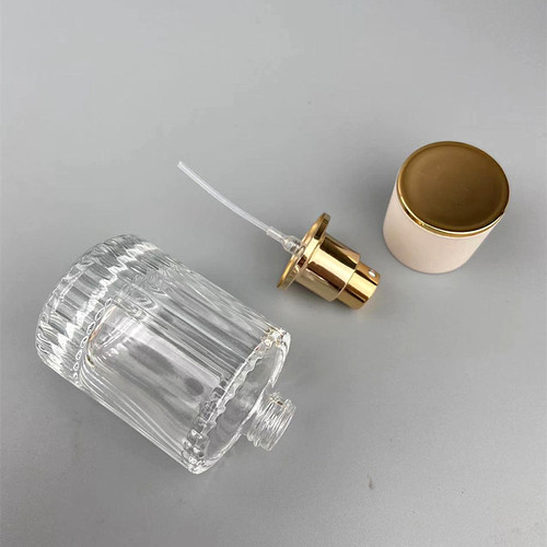 Factory direct selling perfume bottle spray 30ml glass portable travel 50ML perfume bottle empty bottle sample bottle