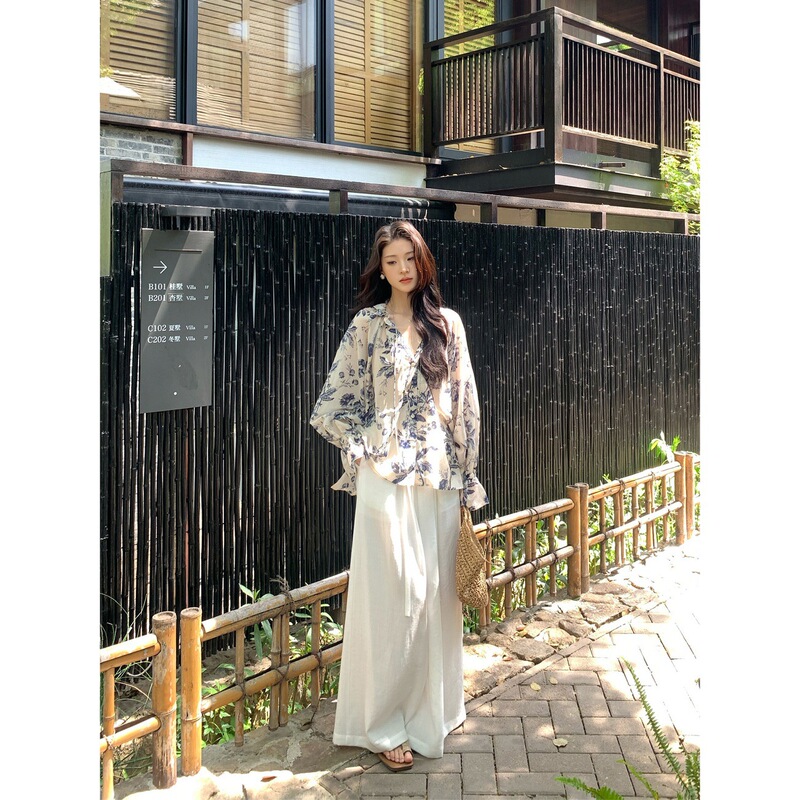 [Blue and White Porcelain] New Chinese-Style Outfit, Light National Style Shirt for Women, Loose-Fitting Shirt for Spring and Summer, Chic Top