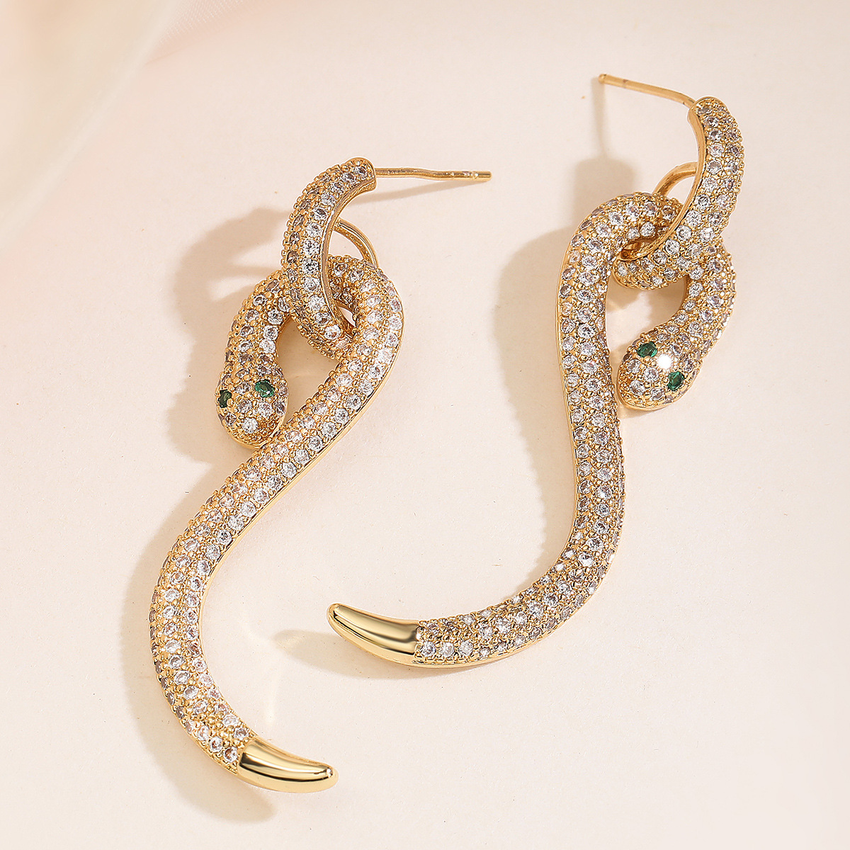 Ear Studs Classification 1 Pair Quantity 1 Pair Retro Classic Style Snake Copper Zircon 18K Gold Plated Ear Studs