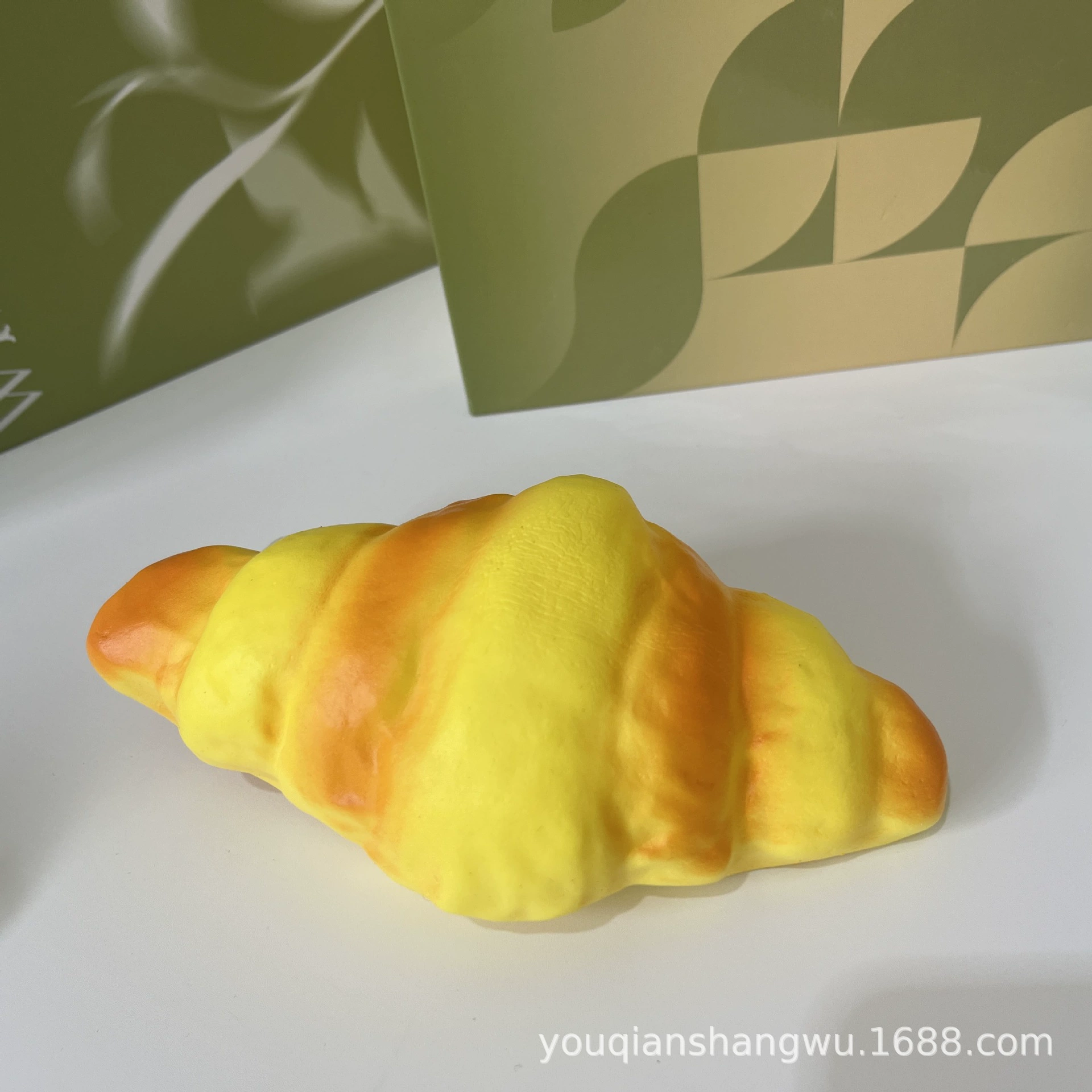 Мягкие игрушечные булочки Squishy, реалистичные антистресс‑булочки с молочным ароматом, набор форм