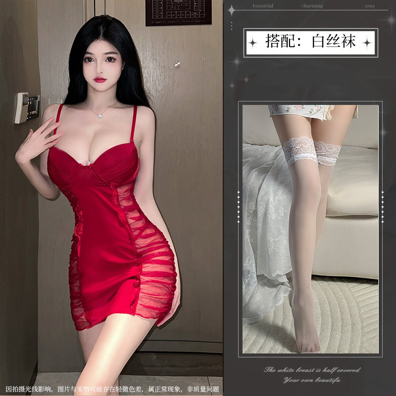 부르고뉴 + 흰색 스타킹