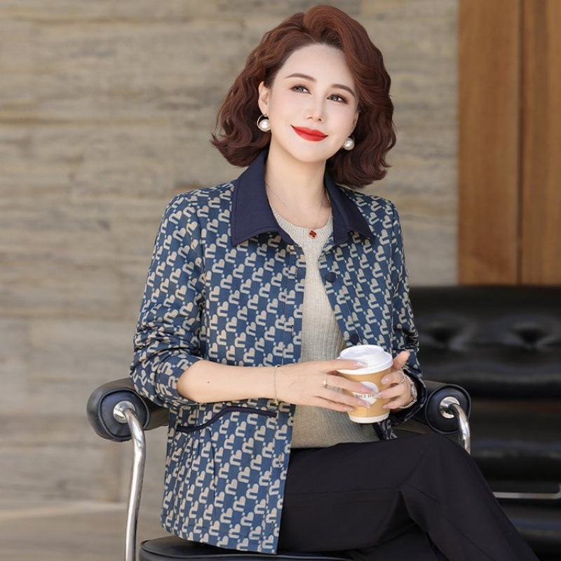 妈妈休闲短款外套中年女装春秋装时尚开衫中老年秋季洋气薄款上衣|undefined