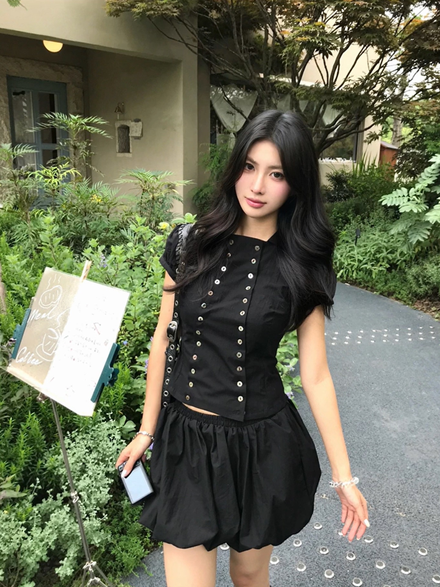 Korean-Style Black Puff Sleeve Double-Breasted Waist-Cinching Shirt for Women, New Summer Fashion Versatile Slim-Fit Top