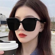 �W�n�¿���̫��RŮ�r�г���ins��Ę�@��M�W�tͬ��ī�R�{��R