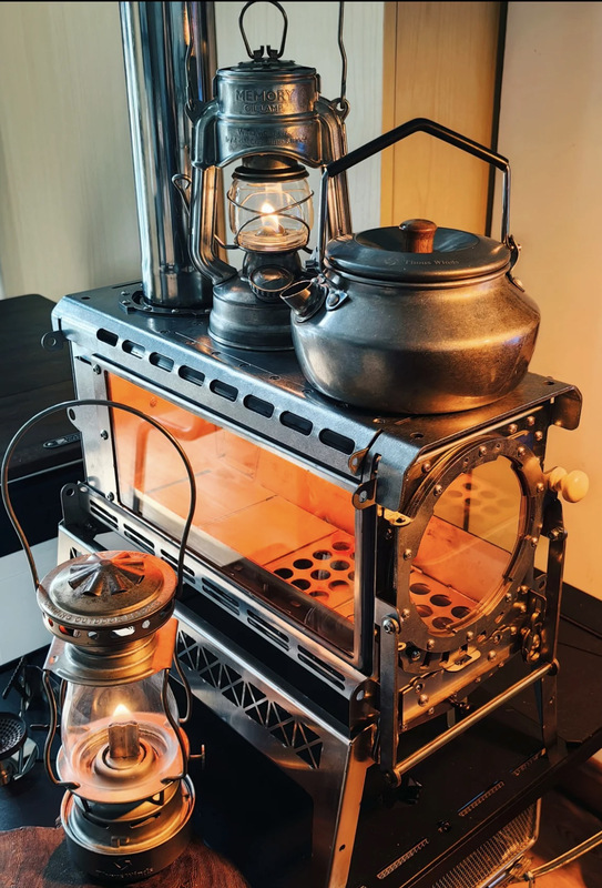 Iron pick-up locomotive wood stove outdoor camping wood stove barbecue without iron pick-up logo iron pick-up stove