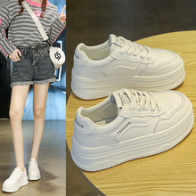 ���С��ЬŮ2025�¿��ܛ���\�Ӱ�Ь�߼����@�_С���e�ɸ�Ь��