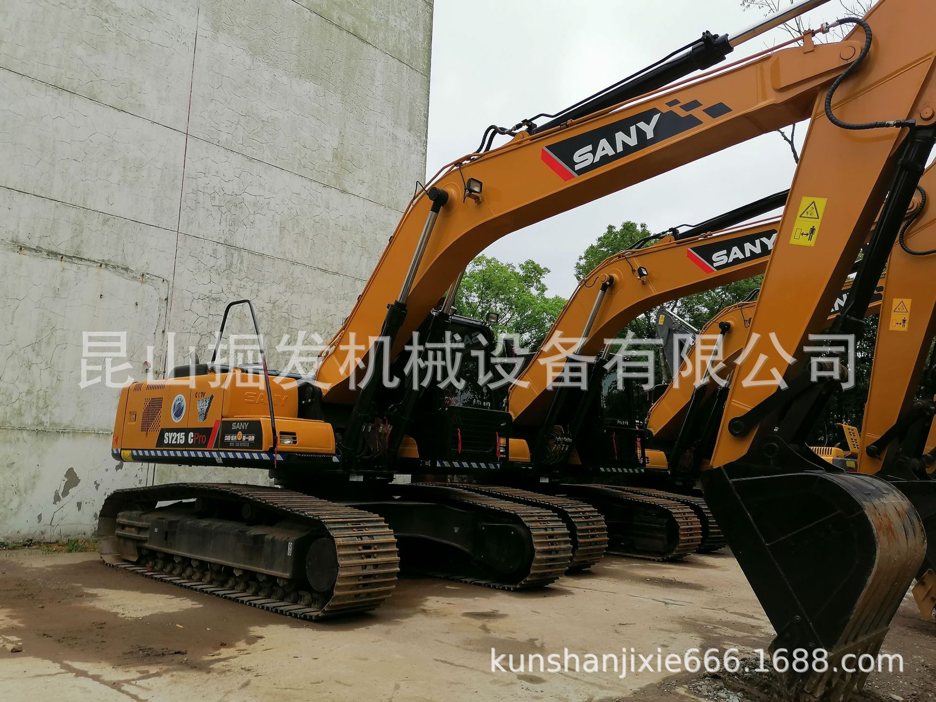 三一SY215-9 挖掘机 二手  现货上海