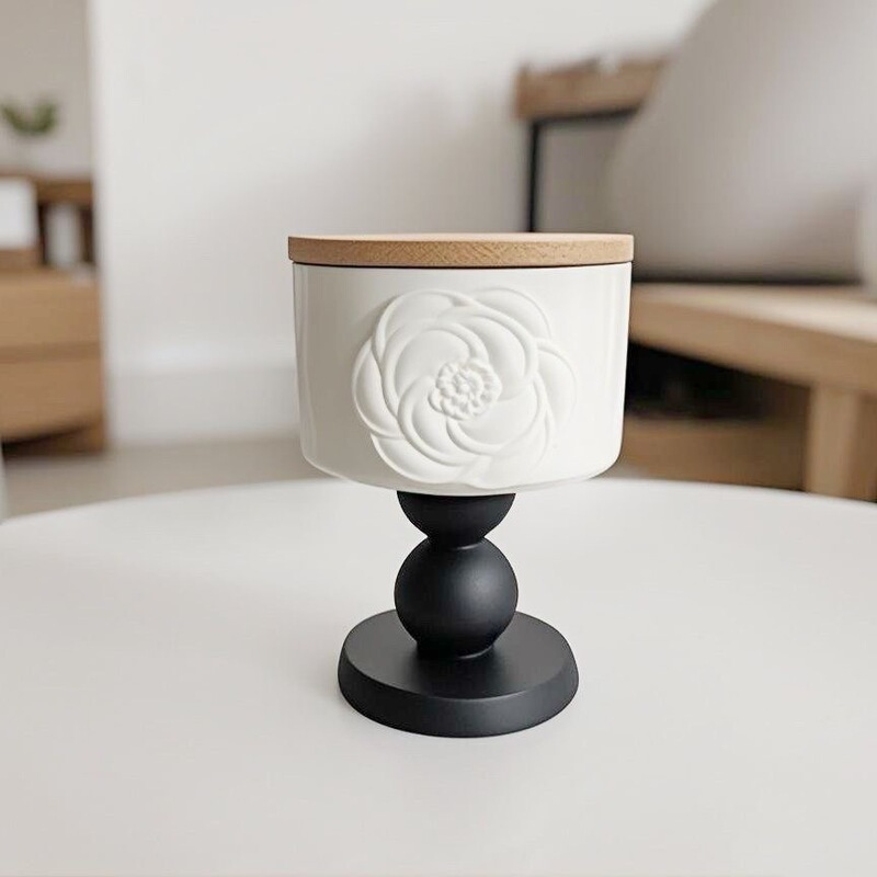 フランス風立体蝶カップ デザートカップ コーヒーカップ アロマキャンドルカップ 高脚陶器カップ 蓋付き レトロ風アロマカップ|undefined