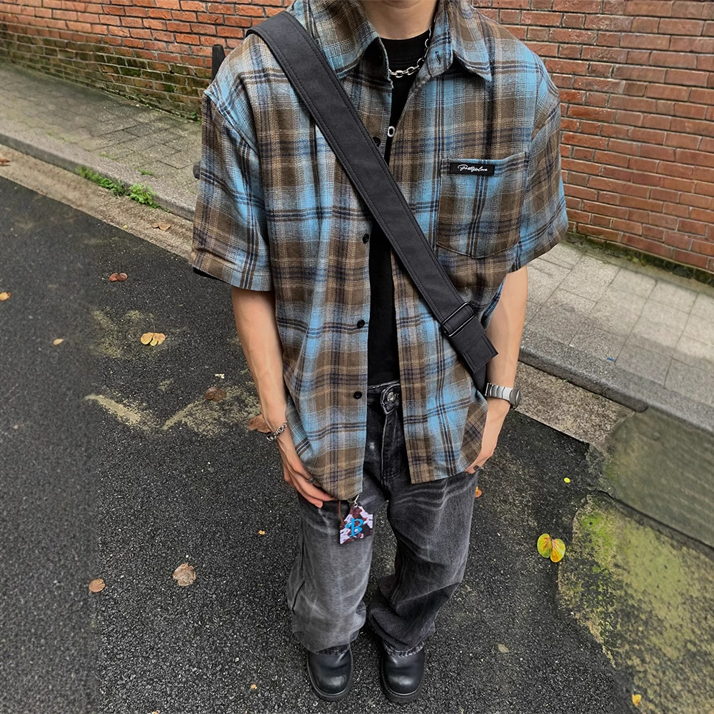 Factory Direct Supply American Retro Plaid Short-Sleeved Shirt Men's Summer Thin Lazy Style Loose Couple Shirt Jacket