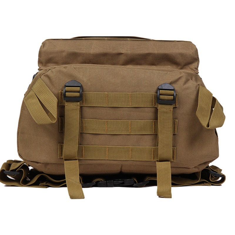 Mochila táctica de camuflaje popular transfronteriza para combate, asalto, deportes al aire libre, senderismo 3D y montañismo, venta al por mayor.