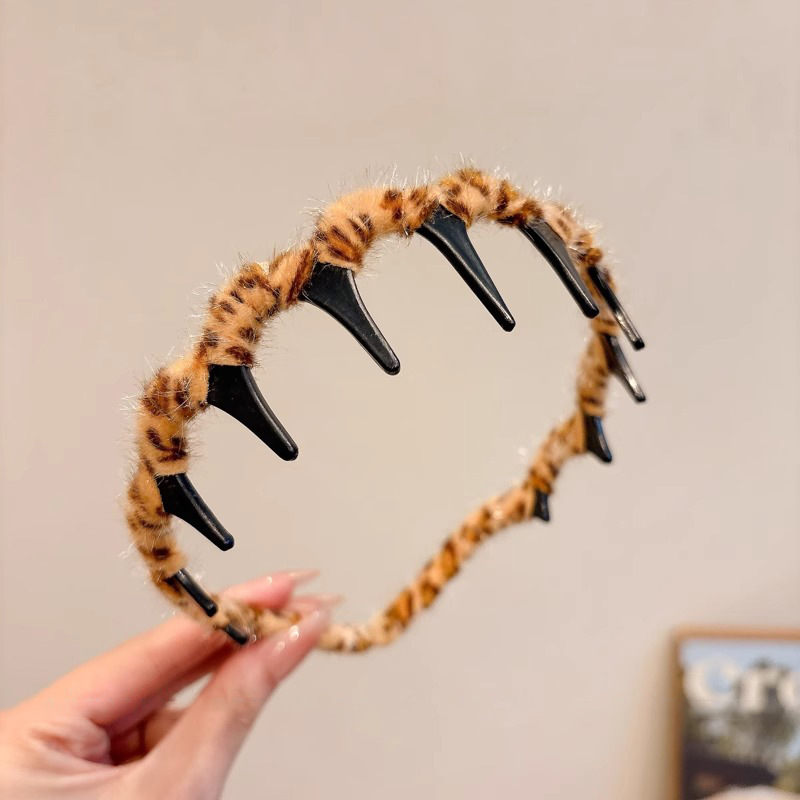 Otoño y invierno de alta altura craneal de pelusa ondulado clip de pelo de lavado de cara presión clip de pelo de pelo de dientes de banda antideslizante cabello