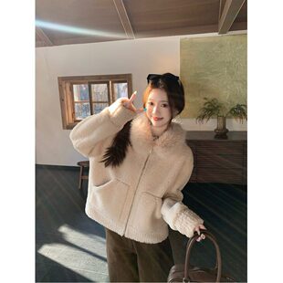 �Ӻ�500�ˡ���ɫƤëһ�w���װٴ�ů�_�����ʽ���׼Ӻ�����
