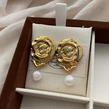 金属耳环欧美潮酷时尚祥云耳饰百搭金色轻奢耳扣精致慵懒复古时髦