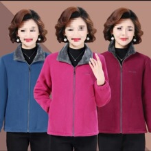 �ﶬ��Ů�b���e�u���q�ӽq�Ӻ��l����������������ů���״�a����