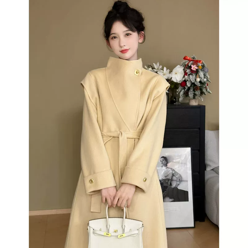 Нишевые среднедлинная новогодняя рубашка 2024 осень-зима новая сшитая мода темпераментный воротник средняя длинная шерстяная куртка