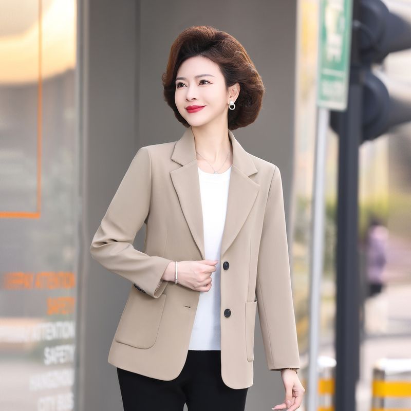新款气质中年妈妈装秋装西装外套短款高档中老年女装上衣外穿洋气|undefined