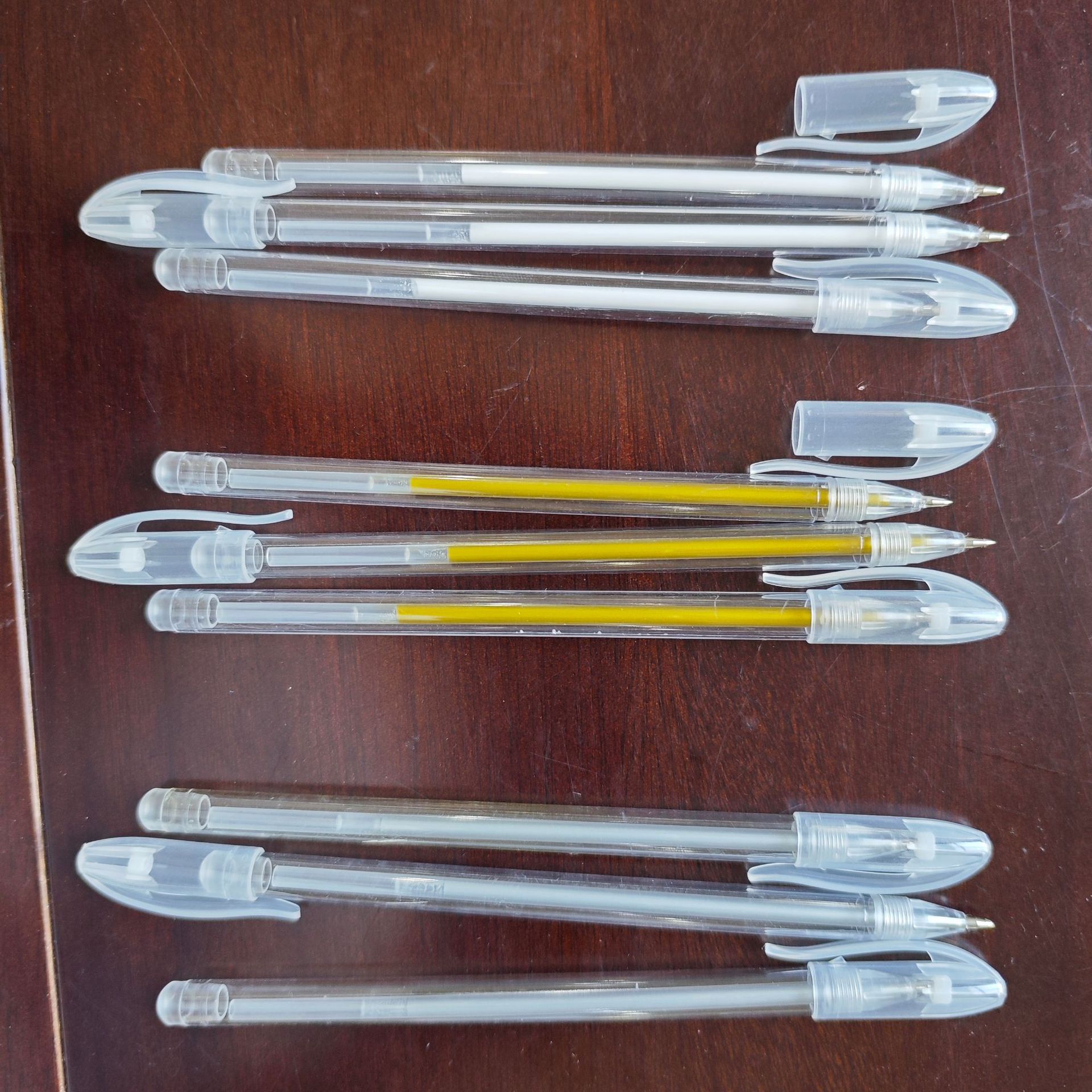 Pluma de resaltado blanco de resaltado cartucho de bala de 0.5mm pastel oro y plata blanco pluma de pintura de mano pluma neutra