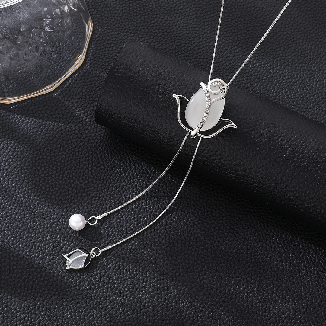 Collar Largo para Suéter con Borla y Perlas de Aleación para Otoño e Invierno